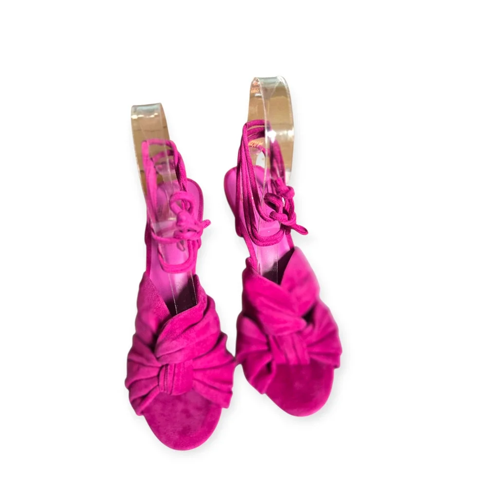 Charlotte Stone Pink Melle‎ Kitten Heel Sandals New in Box Size 7